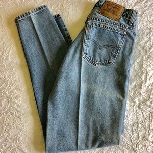 Vintage Lightwash Levi Jeans